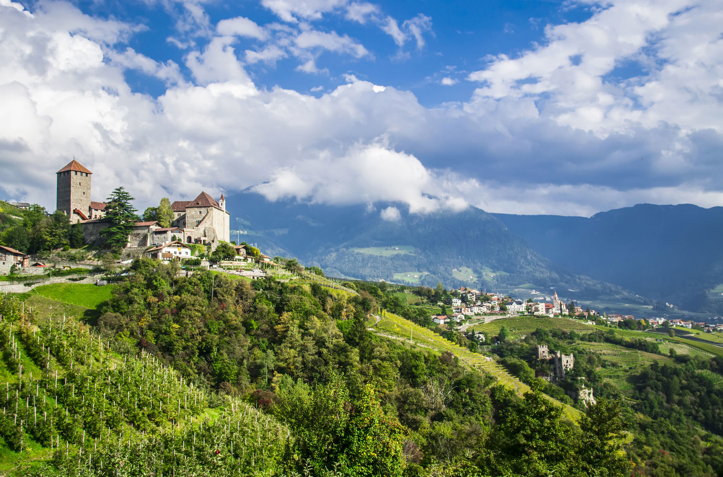 Dorf Tirol: Urlaub In Dorf Tirol In Südtirol